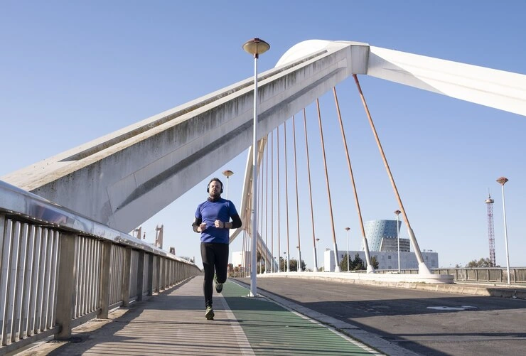 The Humber Bridge Isn’t Flat — So Why Train Like It Is